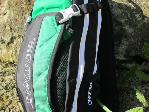 Mountain Bike Review and Test - Dakine Nomad 2013