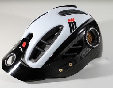Mountain Bike Review and Test - Urge All M 2013