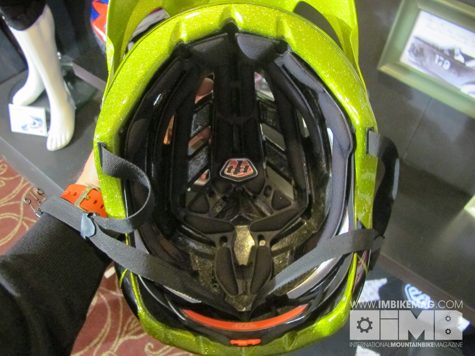 The all in one internal padding and fit system.