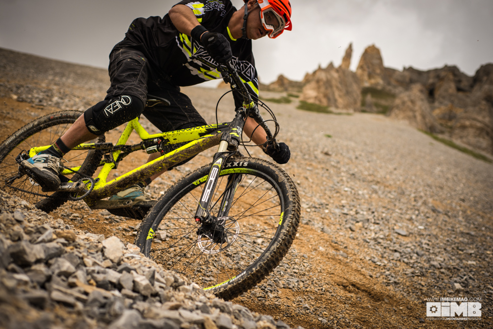 Editor Rou Chater putting the new bike through it's paces.