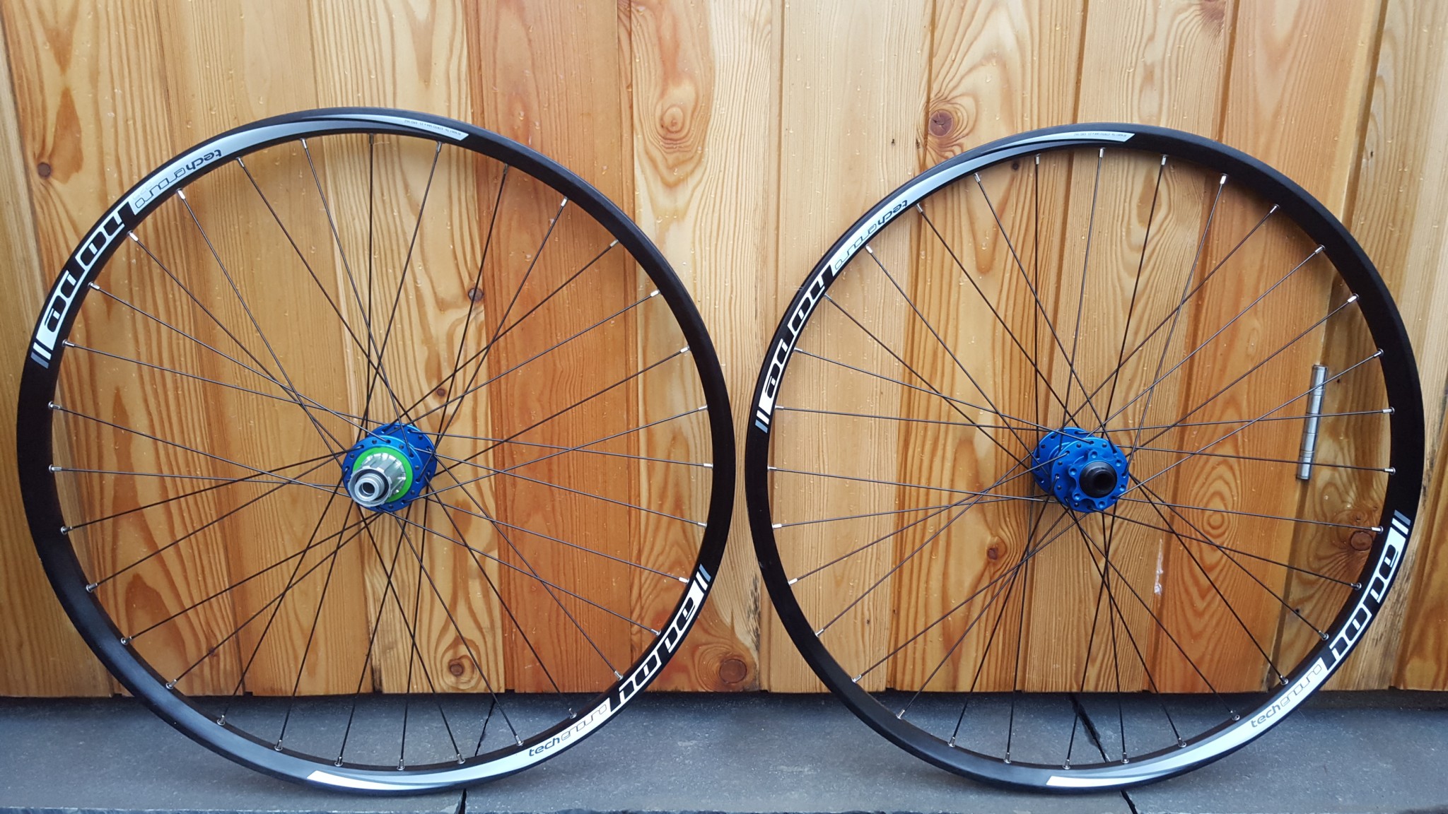 hope mountain bike wheels