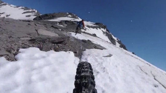 Gullyver's Travels: Episode One