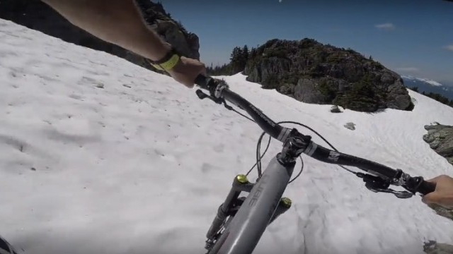 Remy Metailler - Heli Drop Camelbak