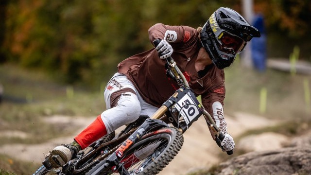 Video: 'Inside The Line' with Commencal IC Studio