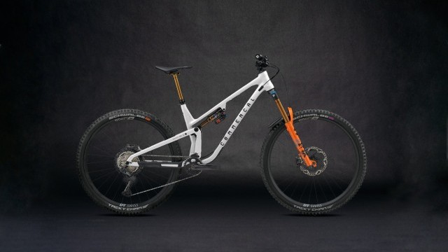 Commencal Meta V5 - A New Era