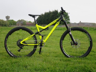 Commencal Meta V4 Race  2015 Mountain Bike Review