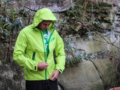 CUBE Bikes AM Rainjacket  2015 Mountain Bike Review