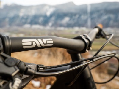 ENVE M6 carbon riser bar