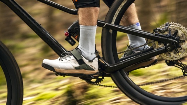 Shimano introduces all-new Gravity Enduro and Flat footwear models