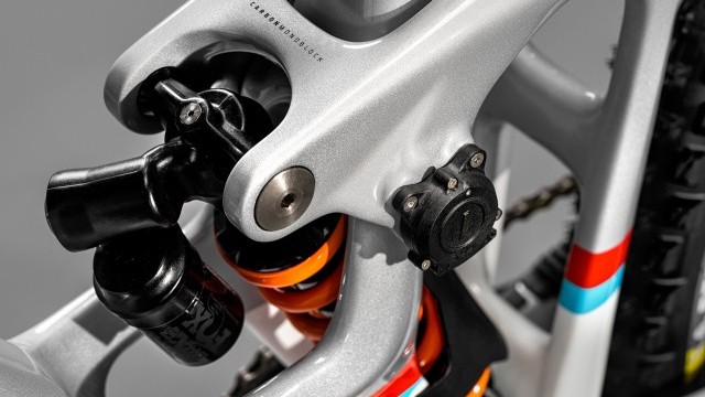 The Mondraker Summum Carbon Upgraded with Mind Telemetry