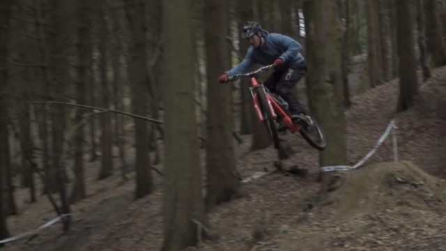 MTB Trails, Crashes And Tricks At The Best Bike Park!