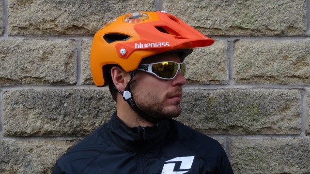 Mountain Bike Reviews - Bluegrass Eagle Golden Eyes 2016