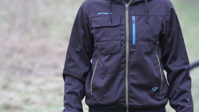 Mountain Bike Reviews - Bontrager Rhythm Softshell Hoodie Jacket  2013