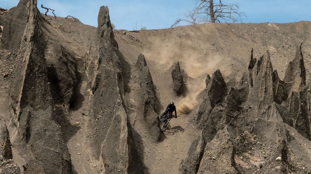 Video: 'Camp Hane' feat Kurt Sorge