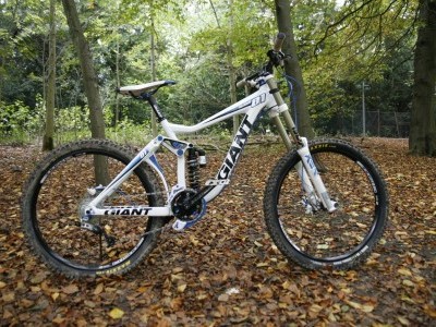 Giant Bicycles Glory 1  2010 Mountain Bike Review