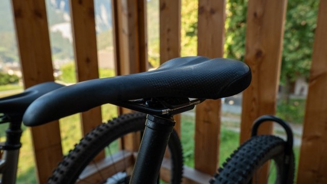 Mountain Bike Reviews - Components