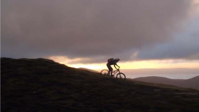 Trippin - Camelbak - Arran