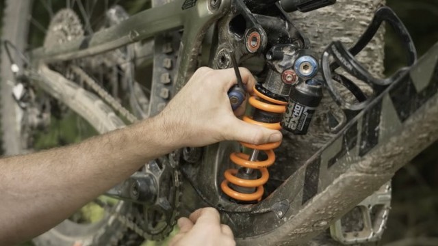 Video: Coil vs Air shocks - a real world comparison | with Jeff Kendall-Weed