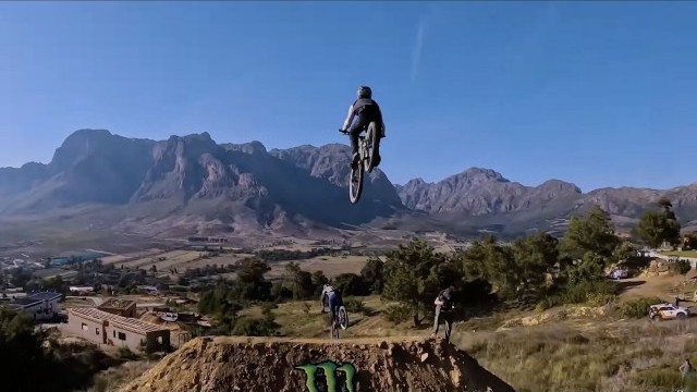 Behind the best trick at Darkfest 2022 !