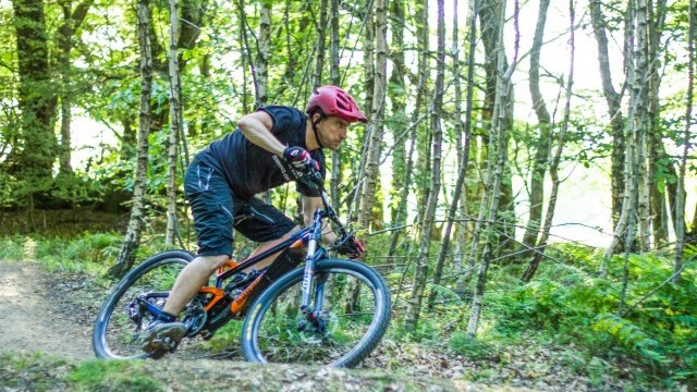 Mountain Bike Technique - Carving Corners