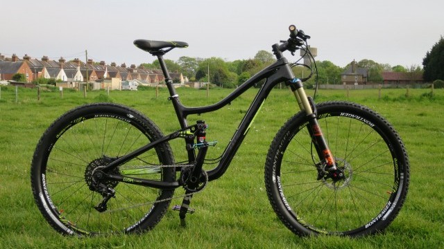 Mountain Bike Reviews - Trek Bikes Lush Carbon 27.5  2015