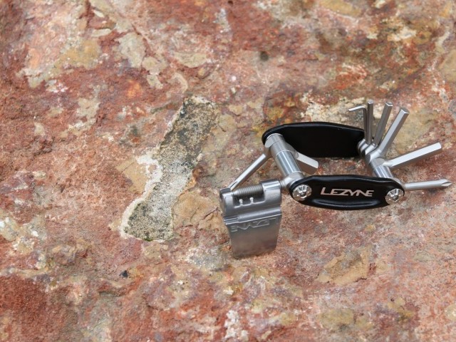 Lezyne Rap 13  2012
