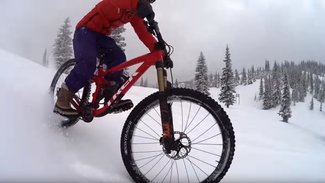 Casey Brown & Cam McCaul In Ice Heist | Action Cam | Sony