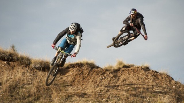 Signatures: Slavik & Fischbach riding Ore Mountains