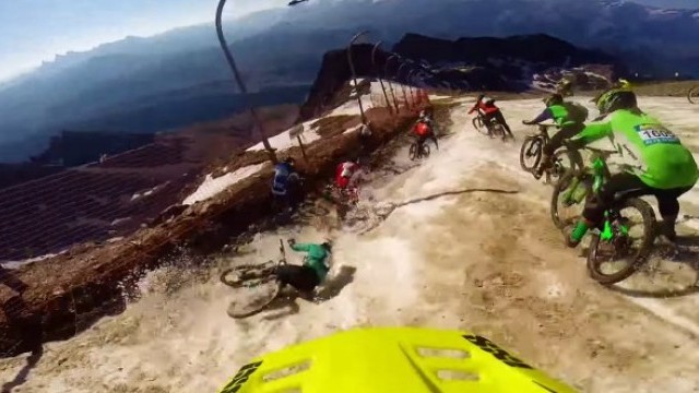 Megavalanche Glacier Carnage - Polygon UR