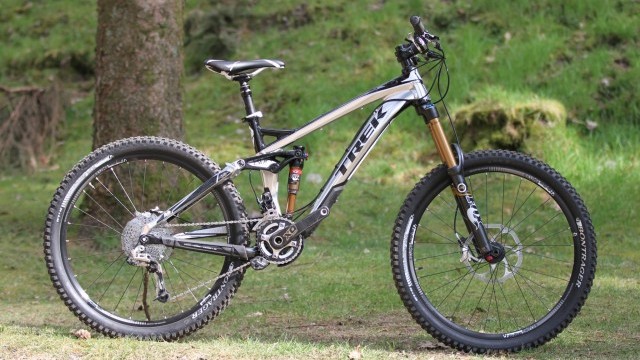 Mountain Bike Reviews - Trek Bikes Slash 9  2013