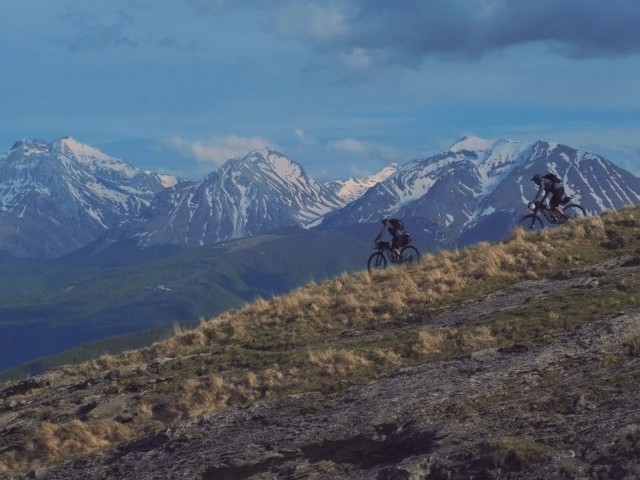 SECOND WIND (Escape to breathe again) - by Montanus