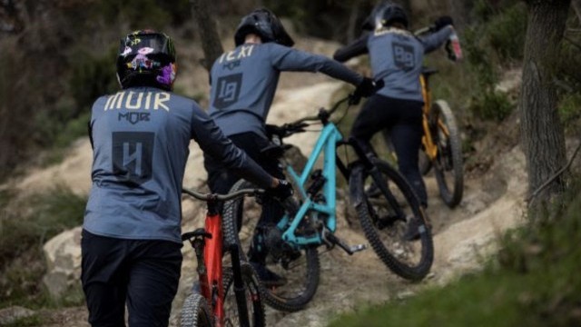 The YT MOB takes on enduro: An UNCAGED approach