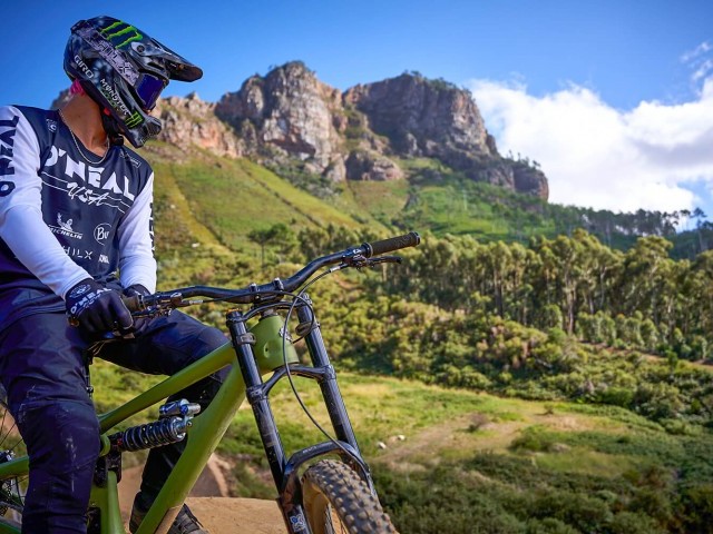 Behind the scenes with Adolf Silva at DarkFest