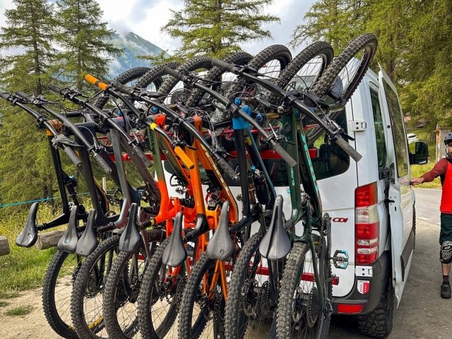 Velocirax 7 Bike Rack 2023