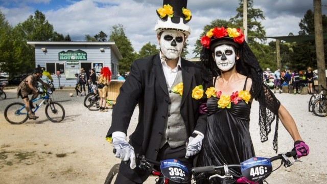 Rotorua Mountain Bikers Raise Big Time for Mental Health Awareness