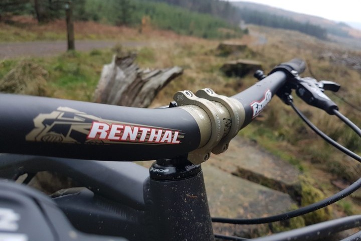 Renthal Fatbar Carbon 35 and Apex 35 Stem