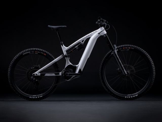 Whyte Introduces the New e-180 Works MX