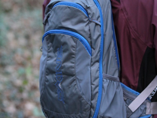 Dakine Amp 12L  2012