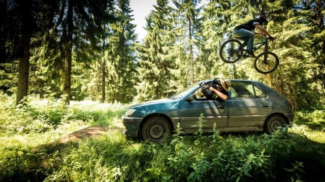 Commencal Clash: A Slice of Ariégeoise Pie