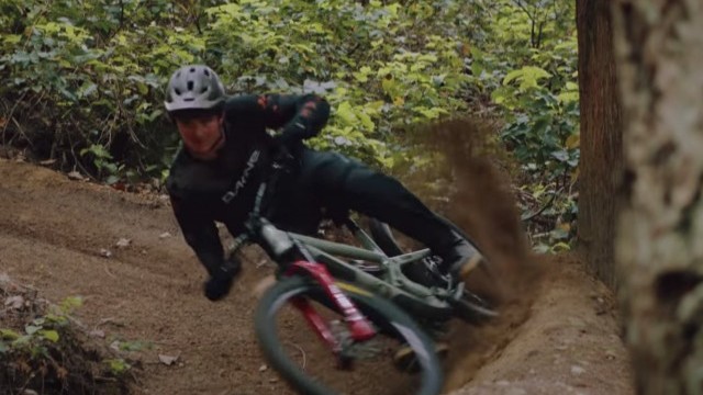 Everything 2 Wheels - Brendan Howey