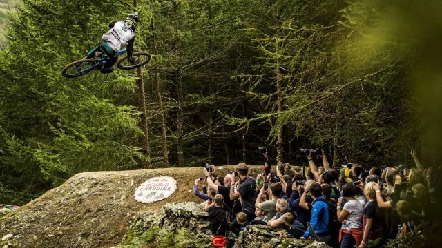 Winning Run on RedBull Hardline 2016 Bernard Kerr