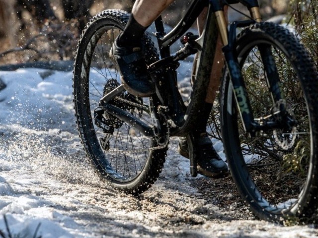 Bike Tyres: What Can You Do When Winter Comes?