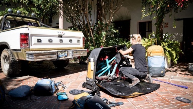 Evoc: Multicolour – The Colours of Travelling Mexico