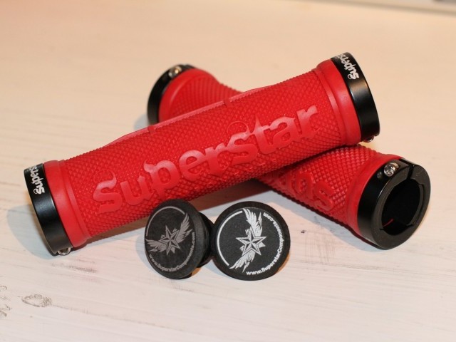 All mountain style ExtraLight Grips, Black