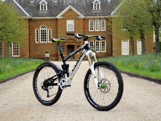CUBE Bikes Fritzz Pro  2012