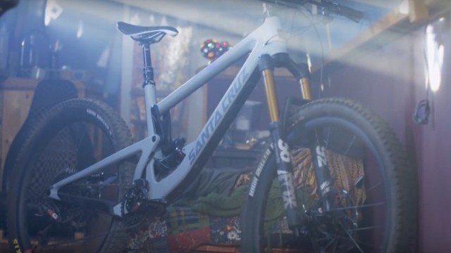 Santa Cruz & Rat Boy: A Trip on the Bronson