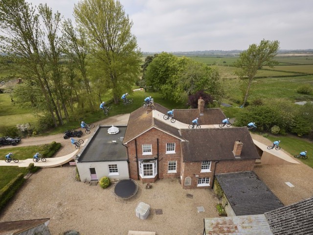 Video: Matt Jones House Jump