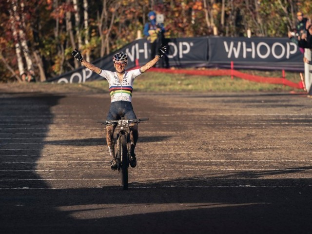 UCI XC World Cup: Tom Pidcock claims final XCO World Cup win of 2023