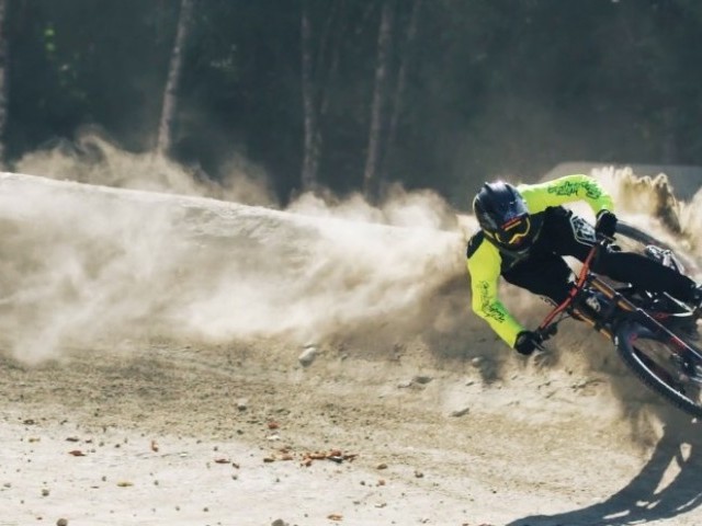 Deity: Synonym Featuring Bas van Steenbergen