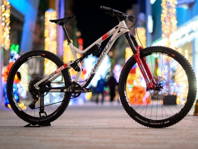 Commencal META AM 29 - SRAM Edition
